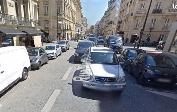 Boutique 140 m² PARIS