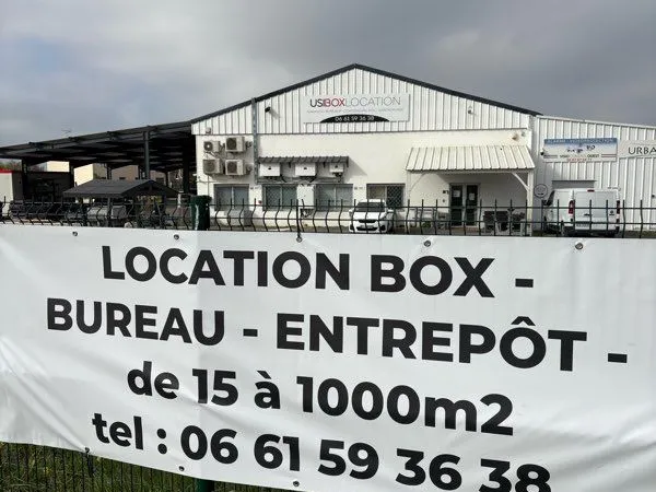 Box garage conteneur entrepot