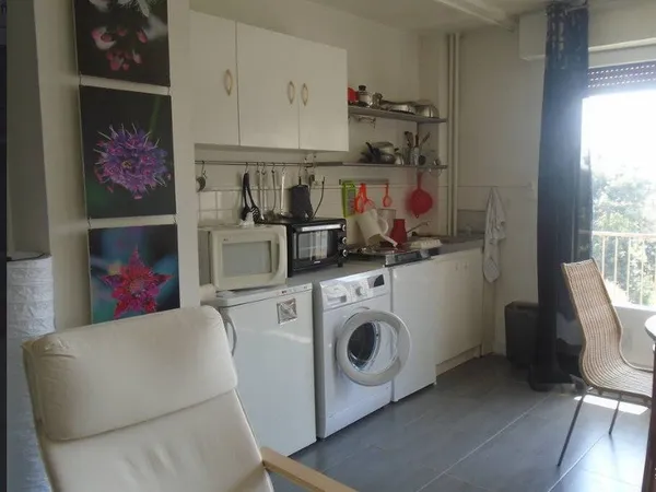 Studio / 30m² / Champigny (RER A)