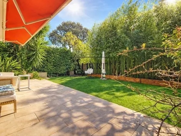 CANNES - DUPLEX - 5P GRAND LUXE - EMPLACEMENT D'EXCEPTION