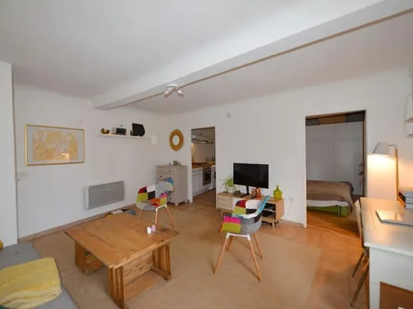 Appartement Grasse 2 pièce(s) 42.06 m2 loué 6000 € par an
