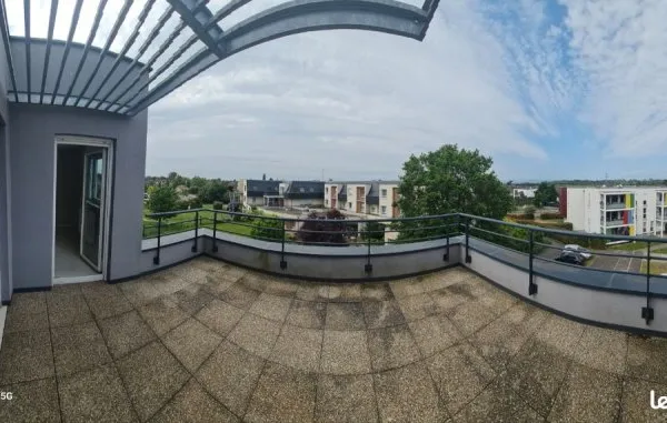 F2/3 attique sans vis à vis terrasse doubles terrasses