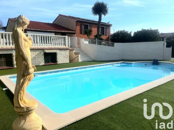 Maison 9 pièces 200 m²