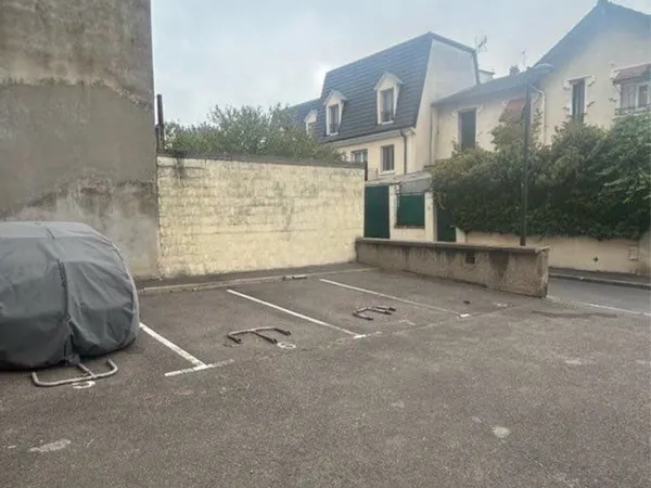 Parking à louer Alfortville