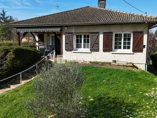 Maison de plain-pied 5 pièces 136 m²