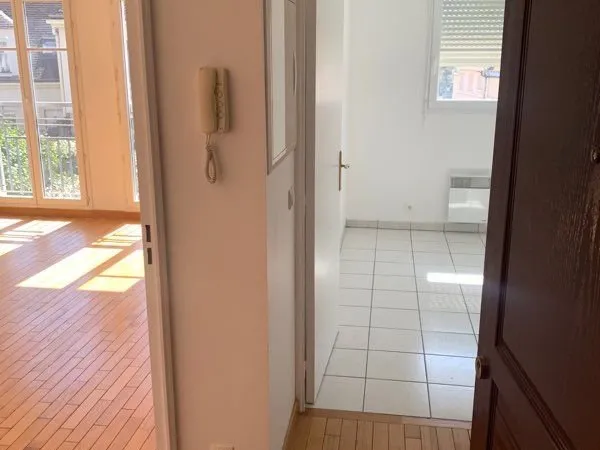 Appartement F2 hyper centre Dreux