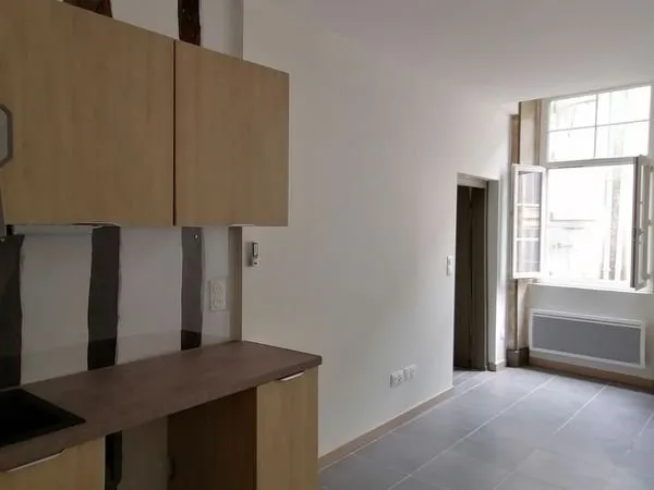 Location T2 Auch 39.5 m2