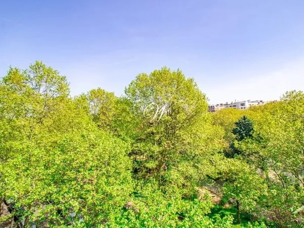 Appartement 5 pièces 107 m²