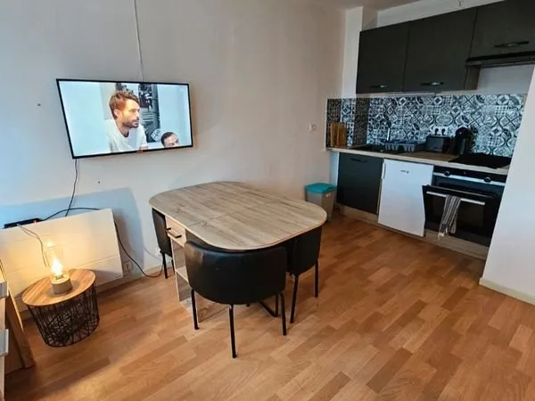 Studio meublé avec parking