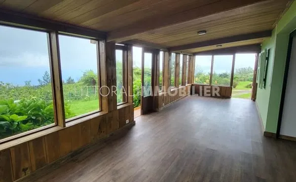 Maison F4/5 de 144m2