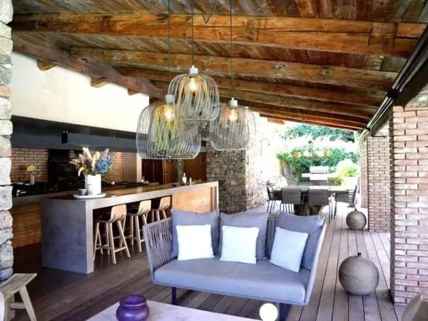 Villa 7 pièces 245 m²