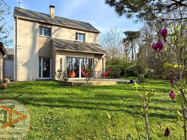 Maison Tours 5 pièce(s) 105 m2