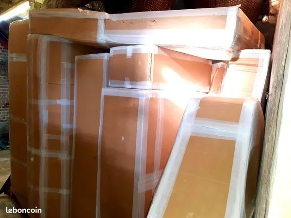 LOCAL / BOX / STOCKAGE / GARDE MEUBLE / CAVE à 5 minutes de Magny en Véxin