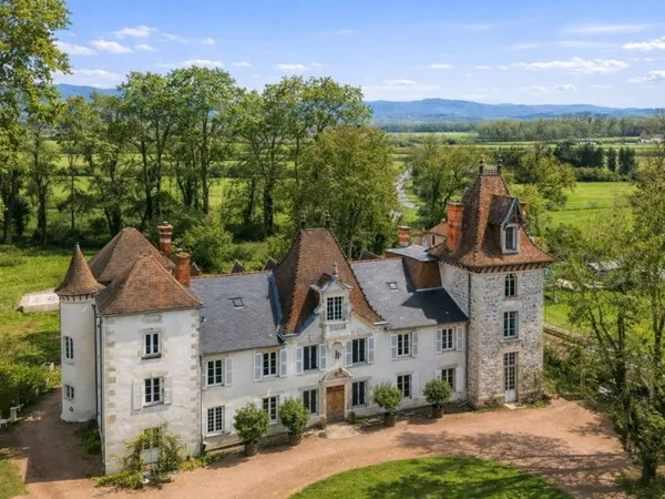 Château 19 pièces 641 m²