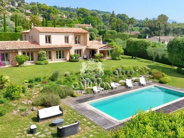 Exclusivité: Une Villa d'exception proche du village Saint-Paul-de-Vence