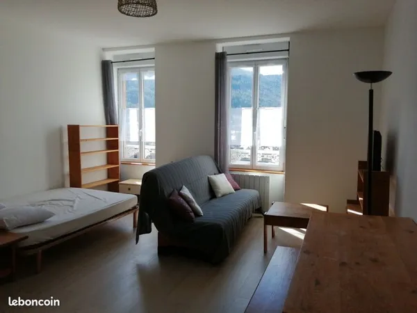 Mende appartement 2 pièces 35 m² 440