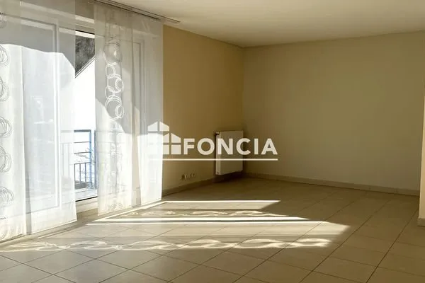 Appartement 3 pièces 81 m²
