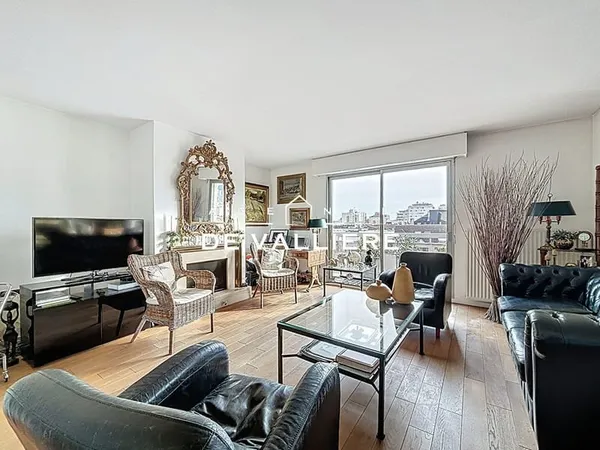 Appartement Rare - 5 Pieces - Coeur de Suresnes
