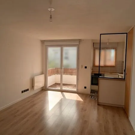 Appartement T2 lumineux avec balcon et parking