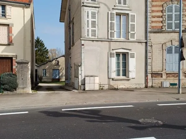 Maison à vendre 190 000 euros à Bar sur aube 7 pieces 160 m2 pièces 160 m2