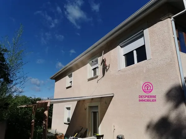 Roussillon maison deux logements 4 chambres 400m2 terrain