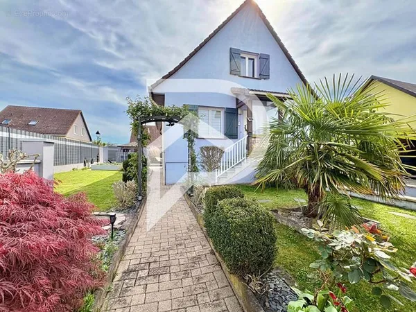 Maison Biltzheim 5 pièce(s) 112.28 m2