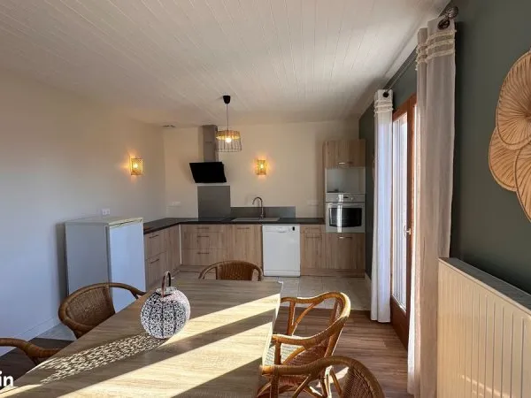T4 de 95m² entre Annecy et Aix, proche comm et bus, au calme
