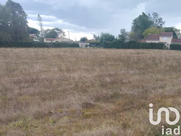 Terrain 1500 m²