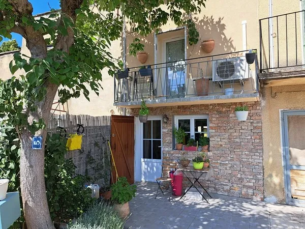 Maisonnette avec Garage