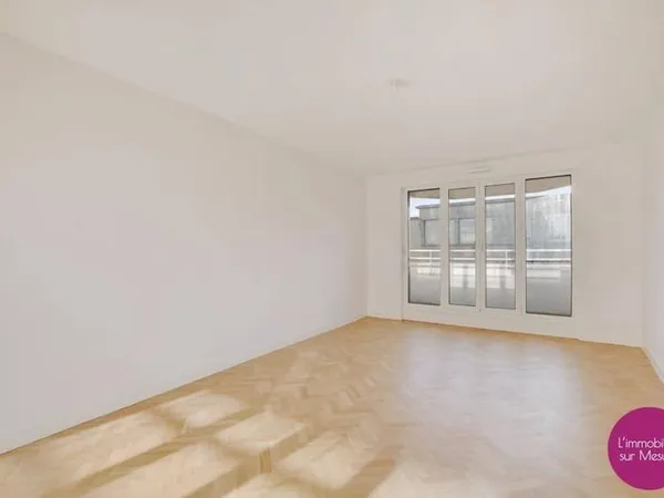 Appartement 4 pièces 81 m²