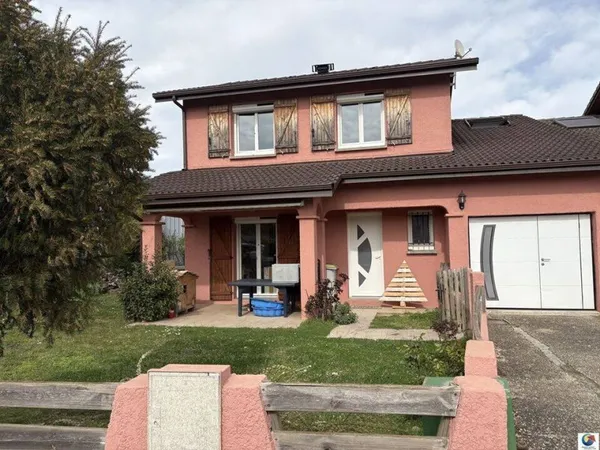 Villa 6 pièces 106 m²