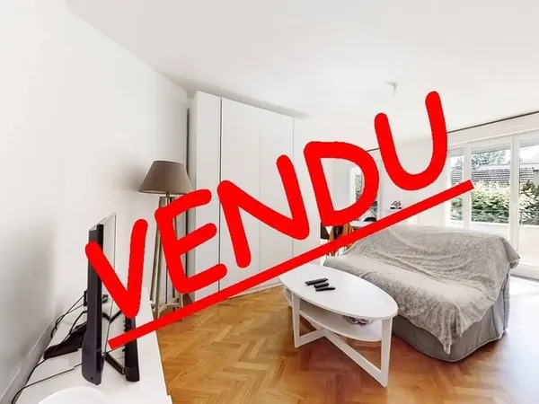 MONTROUGE QT DES EVRIVAIINS AVENDRE 2 Pèces+balcon 2 ème PIED DU FURTUR MéTRO AUBRAC