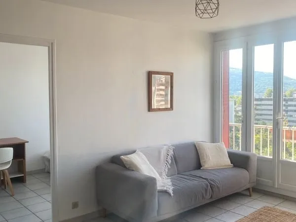 1 chambre dispo dans une colocation