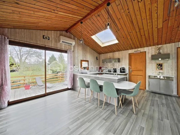 Maison 6 pièces 105 m²