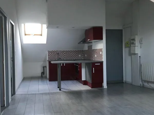 Appartement F2 45 m2 dernier étage