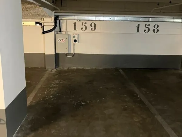 Place de parking à louer