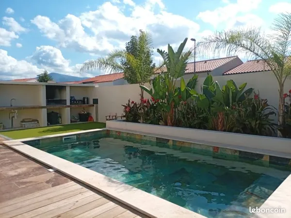 Villa contemporaine avec piscine - 130 m² - Ortaffa (66560)