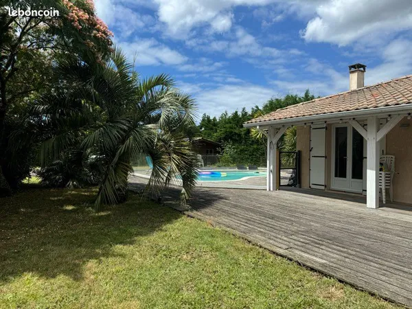 Villa familiale 6 pièces piscine au calme La Teste proche écoles