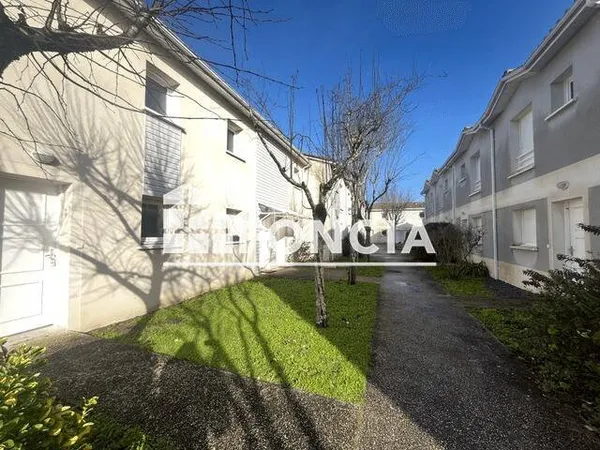 Maison 2 pièces 47 m²
