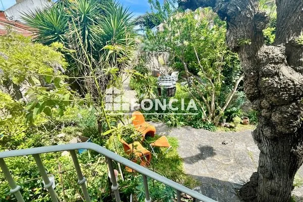 Appartement 3 pièces 102 m²