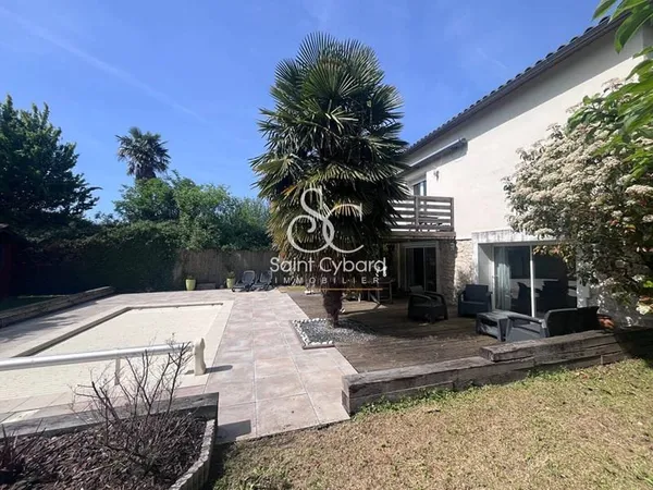 Maison 6 pièces 147 m²