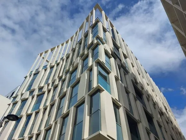 Bureaux 3572 m²