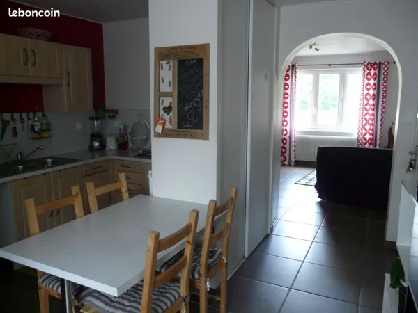 Appartement de 90 m² de type T3 en Duplex