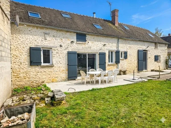 Maison de 128 m2 avec 3 ch + Grange de 56 m2 env