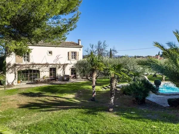 Bastide au charme provençal Luberon