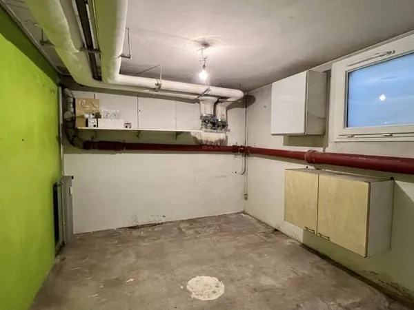 Local d’activité et entrepôt Vente L'Haÿ-les-Roses   17000€