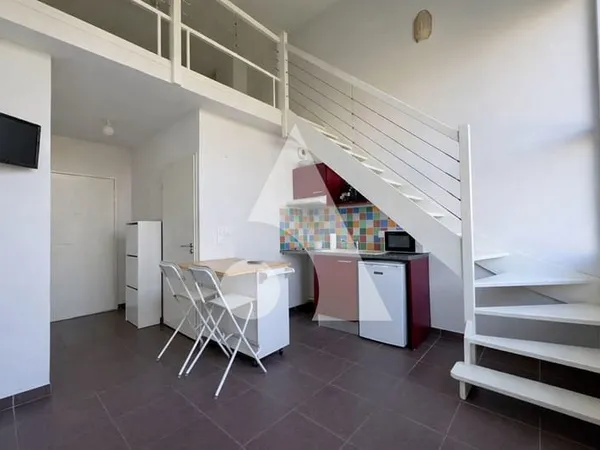 MONTPELLIER EUROMÉDECINE - Studio meublé 28.68 m²