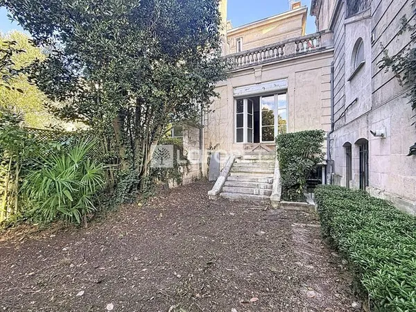 Barrière du Médoc, BORDEAUX - Demeure de prestige bordelaise de 244m²