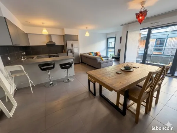 F4 Metz Centre Proximité Place St Louis