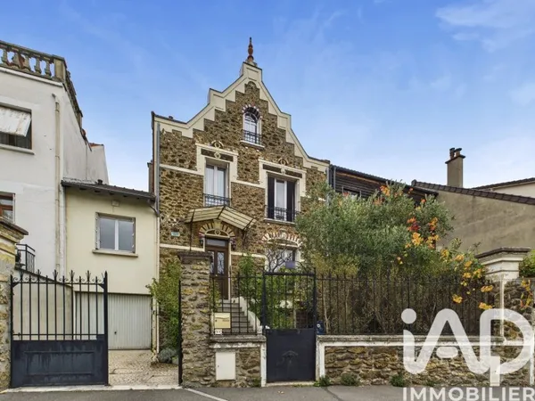Maison 7 pièces 185 m²